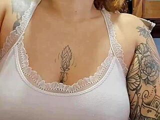 When I get horny, does the light turn on?