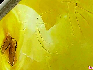 Does Nicolly Pantoja's big trans ass need a huge dildo?