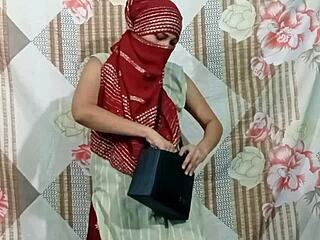 मुंबई च्या मराठी मुस्लिम भाभी सोबत मराठी झवाझवी fucking beautiful tits big ass doggystyle