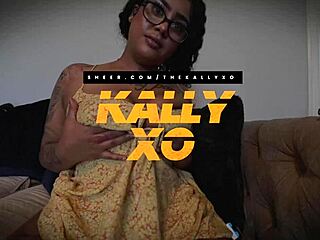 kallyxo gives dick rating in custom solo video