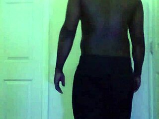 She dances on the balcony, exploring her anal canal with every move.