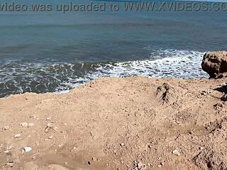 quickly fucking the naughty girl and cumming on her