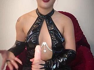 Queen of joi - obey henchman or you will be disciplined