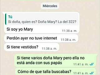 Doña Mary shows her sexy latina ass in tight shorts at the gym 😍