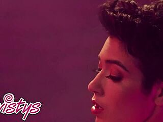 brooklyn gray, wanna see me suck dildo legs open?