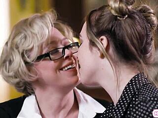 i can’t resist seducing my blonde fan for hot facesitting and ass licking