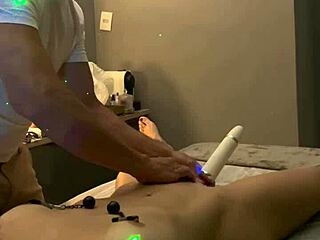 Massage Leads to Orgasmic Fingering on Curvy Body