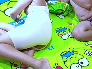 I’m overwhelmed watching this Indonesian aunt get pounded deep until she squirts with pure ecstasy.