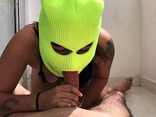 Is that big ass BBW getting fucked outdoors by a huge cock?