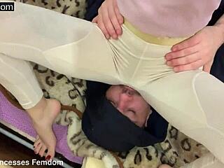 why not lick my armpits and feet while i sit on your face?