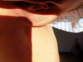 Mature woman flashes huge pussy lips for lovers