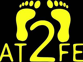 giggles feet get all sandy and dirty at the beach, sucking toes in petite teen fetish 😘