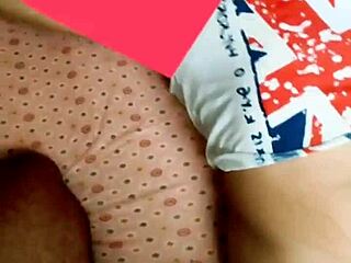 Enjoying passionate sex with a beautiful housewife and her thick wet pussy is so satisfying 😍