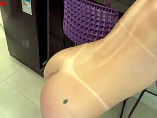 Putinha de corno paolla hotwife flashes big cock in outdoor cuckold scene