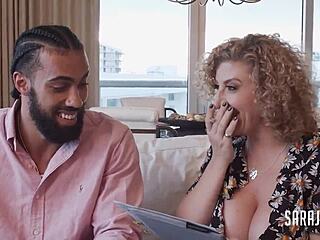 สาวใหญ่ก้นโต Sara Jay ขย่มควยใหญ่ James Angel อย่างเด็ด