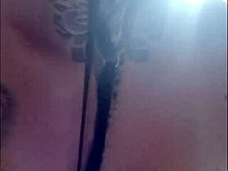 compilado de cavala gostosa provocando e mostrando grelo gg - continua��o no red