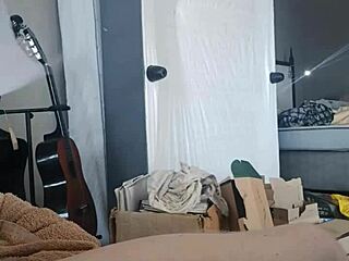 Huge Cock In Cape Town Delivers Massive Cumshot