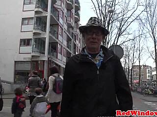 ストッキングのオランダ美女がクローズアップでガンガン突かれまくり！