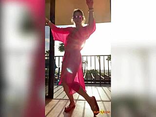 hey, watch sunny lane with her big ass and huge clit twerking in lingerie for solo mature masturbation fun 😏🍑