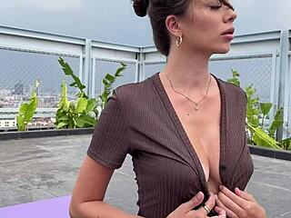 Yoga class babe gets penetrated in POV style