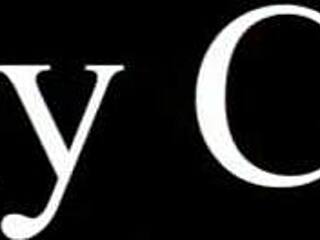 se cogen a mi esposa sin condon y le encanta porque se mueve muy rico