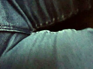 Gretala Loves Blues And Jeans