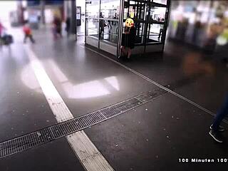 In this outdoor amateur scene, Harleen van Hynten gives a blowjob to Stevenshame during their date