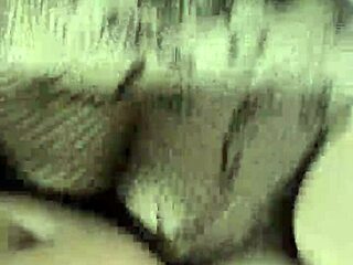 Končno, prijateljica moje žene mi dovoli, da jo pojebem?