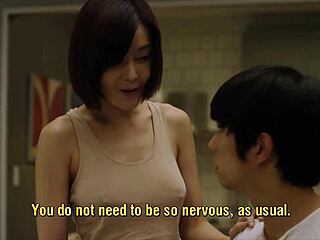 Korean teacher shares love lesson in 2013