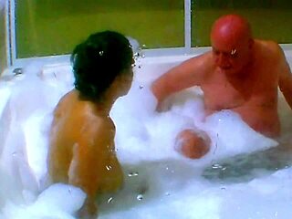 preview of cum into my jacuzzi with agarabas and olpr