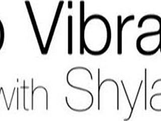 Hey, that legal teen is using dildos for solo fun 😏
