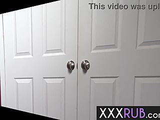 horny milf masseuse rayveness with big tits gave a blowjob to a stranger 😈