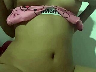 Innocent Young Woman Wants Double Sex In Pajamas