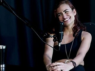 Kamilla Werneck's Sultry Blowjob Demo