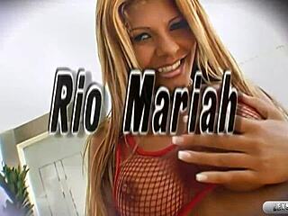 Rio Mariah Takes Lex Steele's BBC in Doggystyle for Facial