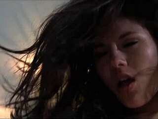 Shyla Jennings And Bella Rose Have Lesbian Sex!