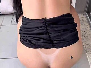 O Marido Da Minha Prima Não Dá Conta Mas Não Tem Problema Que Eu Dou Conta Dessa Gostosa