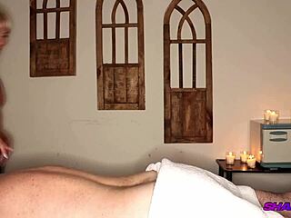 relax with riley star's shady spa massage 😏