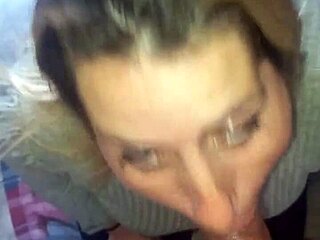 укусан јутарњи и дубоки пушење што дајем том црном курцу, што је укусно!