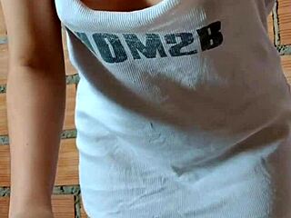 Peruanita Arrecha Envía Su Pack!