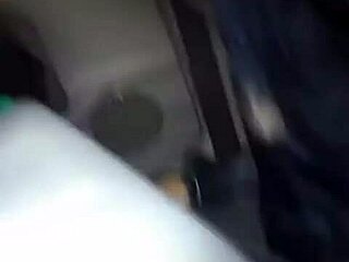 Cute Japanese Woman Showing Her Feet 😊