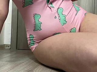 How a Normal Day of My Life Looks Like When I Am Alone