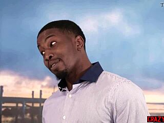 omg, goldie glock sucked that big black cock then got fucked hard 😍