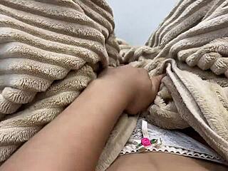 tired of being alone, i fuck my tight horny pussy