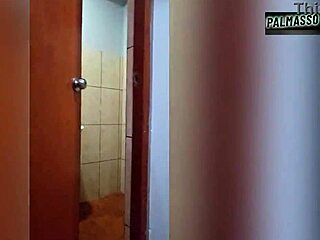 me encontré con una madura en la bodega para romperle el culo hasta ensuciarme la verga