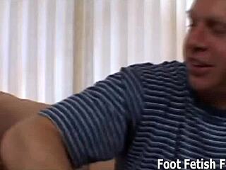 Worship Feet, Cum Reward