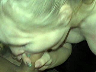 المعلمة نكت طيز الطالبة بيبي بامبي في الدرس الخاص ومص زب تحت الطاولة