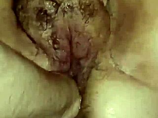 bbw milf pussy getting destroyed in close-up fisting and squirting action