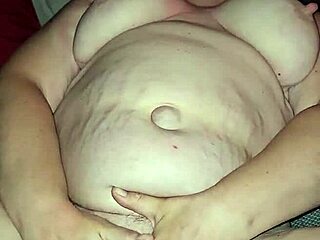 Flicking her bean till she cums hard