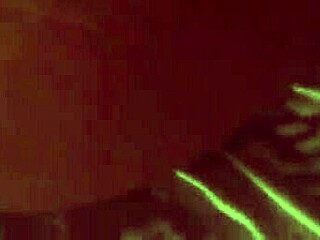 Slank Tykk Redbone Nerd Kobler Seg Hemmelig